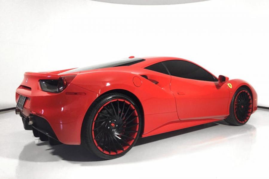  Ferrari 488 GTB on Forgiato Wheels (Ventoso-ELC) 2016 года  (фото 2 из 4)